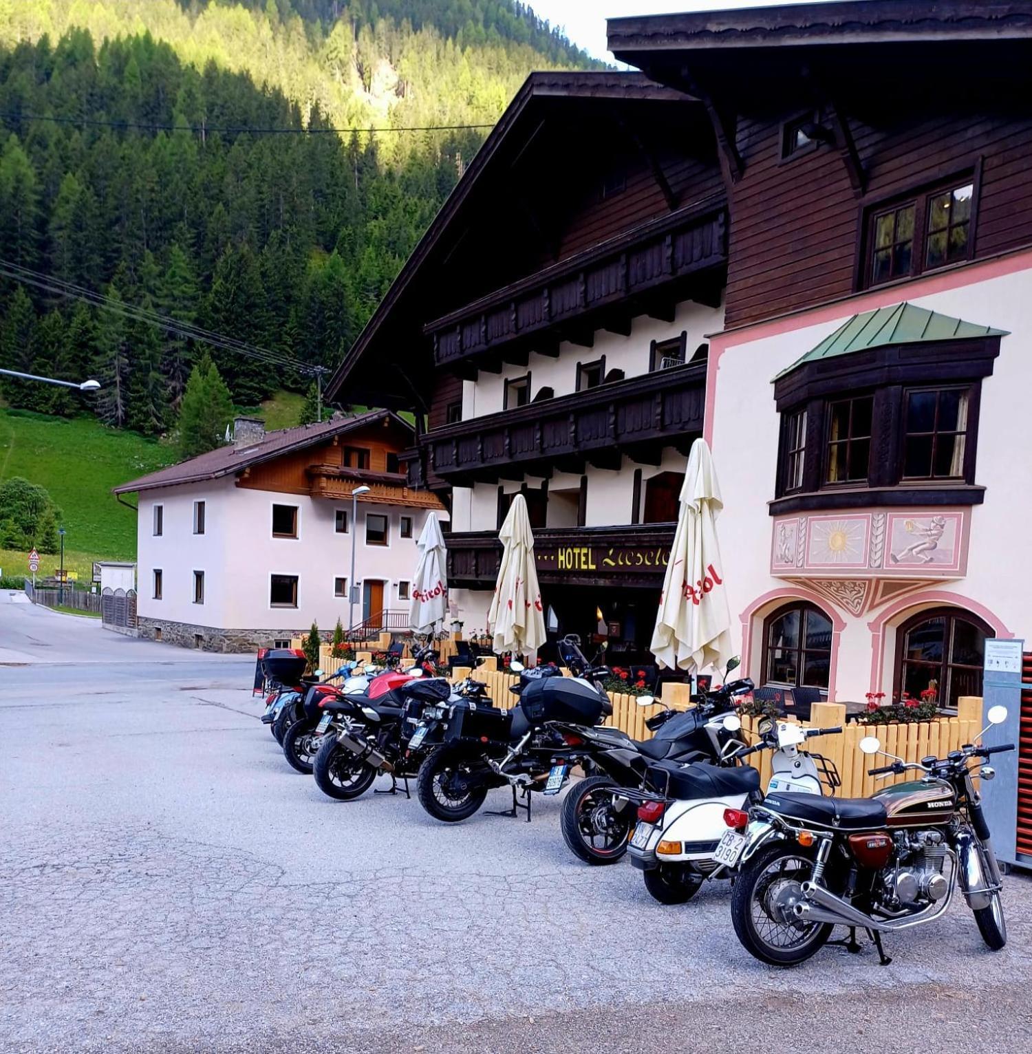 Hotel Restaurant Liesele Sonne Sankt Leonhard im Pitztal Εξωτερικό φωτογραφία