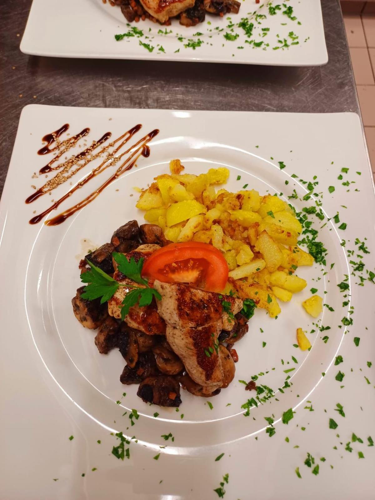 Hotel Restaurant Liesele Sonne Sankt Leonhard im Pitztal Εξωτερικό φωτογραφία